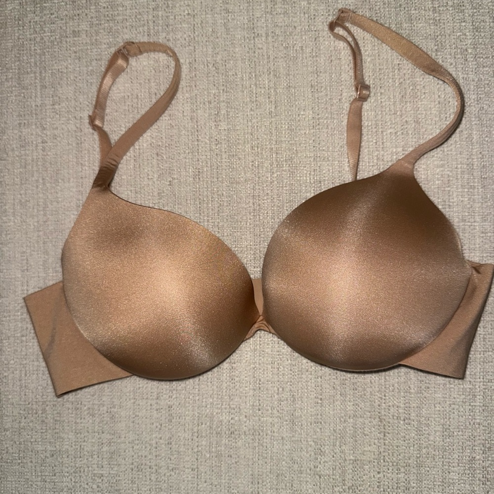 SKIMS Ultimate Teardrop Underwire Push-Up Bra
